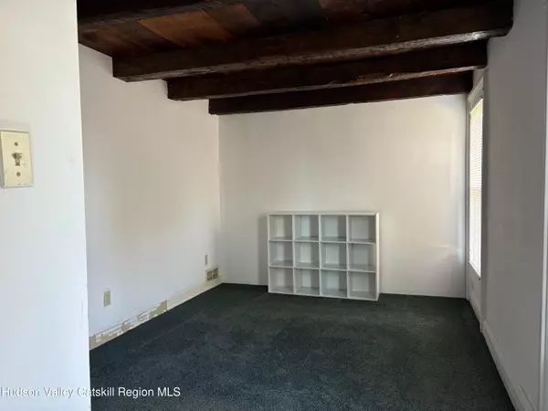 Highland, NY 12528,42 Maple AVE #2