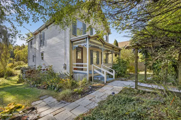 Kingston, NY 12401,243 Whiteport RD