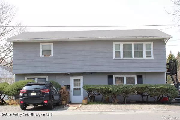 12 S Parsonage ST, Rhinebeck, NY 12572