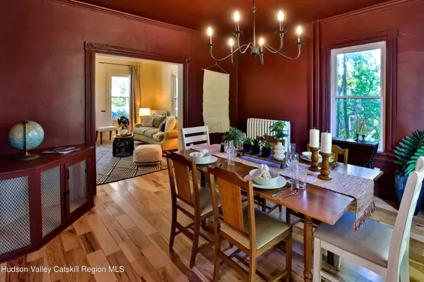 Kingston, NY 12401,192 Downs ST