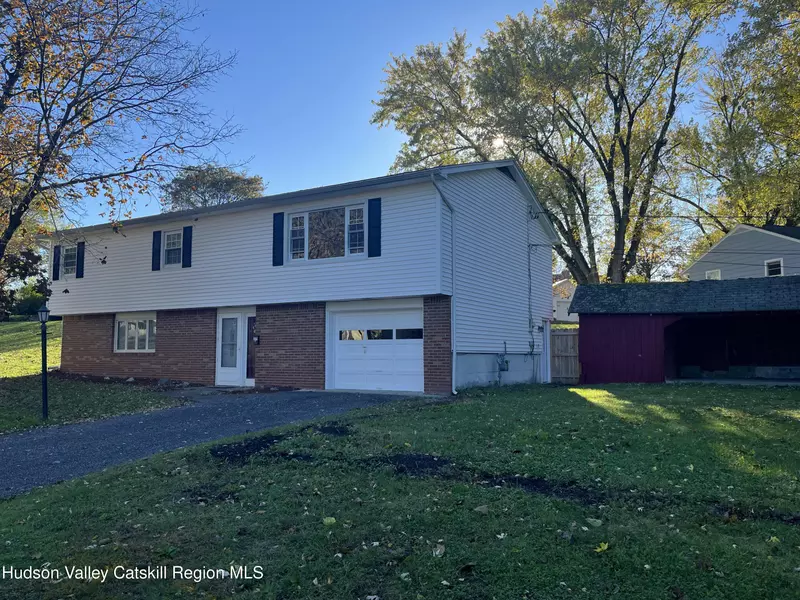 37 Hudson ST, Hudson, NY 12534