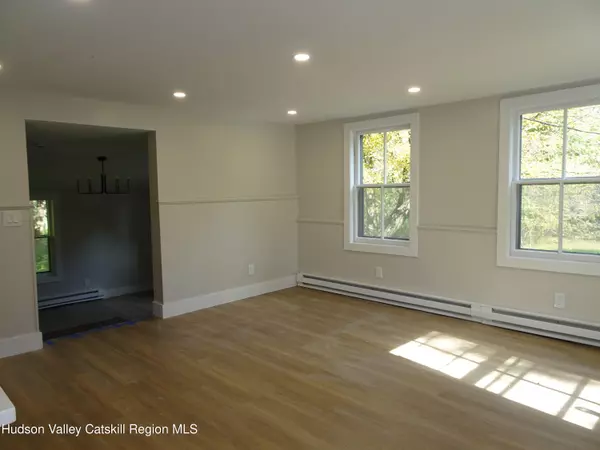 Claverack, NY 12513,167 State Route 23 #4 C