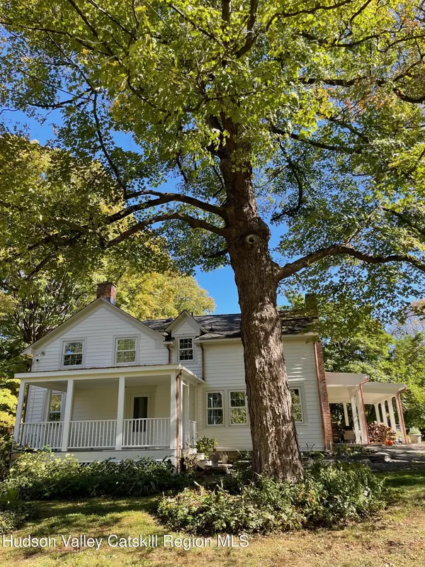 Red Hook, NY 12571,416 Hapeman Hill RD