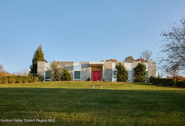 Wallkill, NY 12589,27 Westview Drive DR