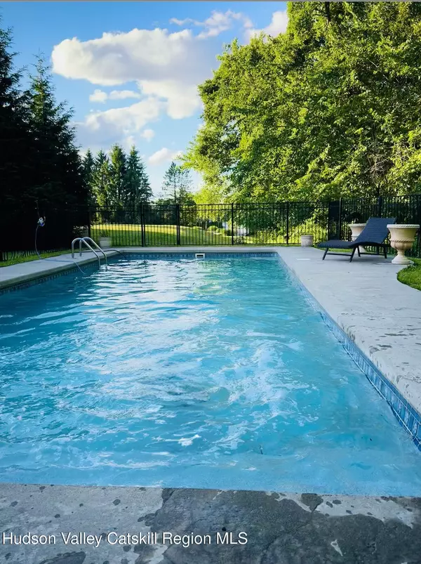 Wallkill, NY 12589,27 Westview Drive DR