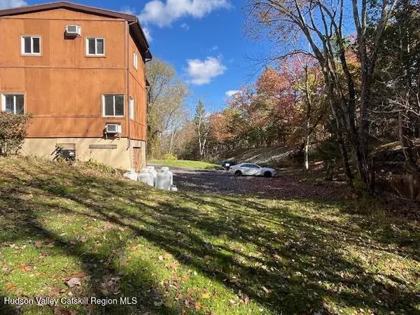 Hurley, NY 12443,1050 Lucas AVE