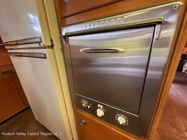 Highland, NY 12528,340 Vineyard AVE