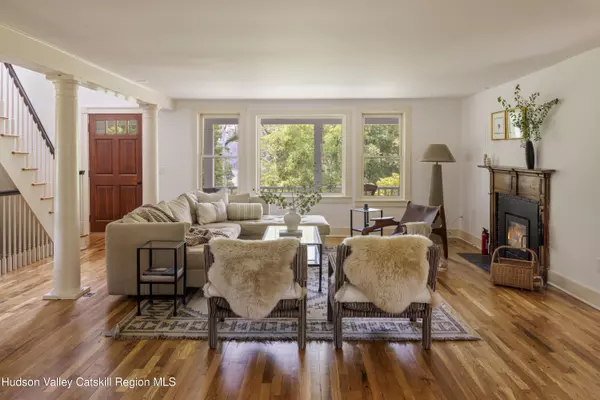 Rhinebeck, NY 12572,243 Morton RD