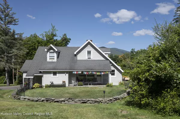 63 Broadview RD, Woodstock, NY 12498