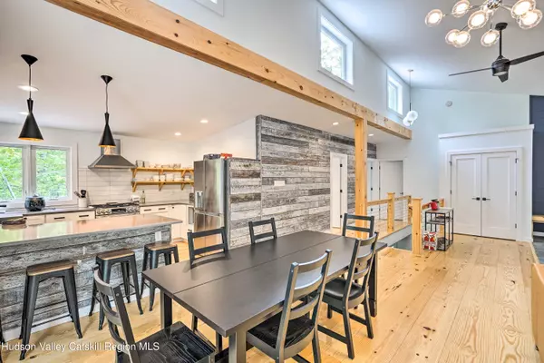 Saugerties, NY 12477,158 Rivka RD