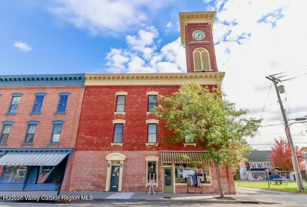 Chatham, NY 12037,1 Main ST #2