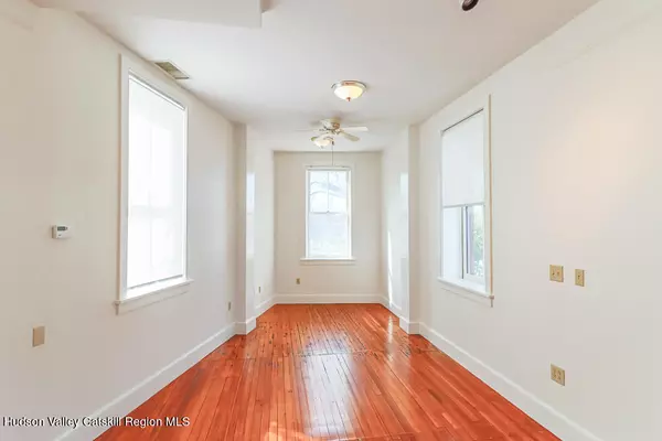 Chatham, NY 12037,1 Main ST #2