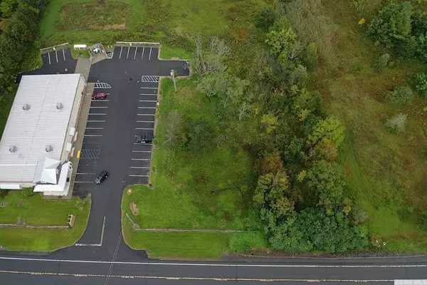 Athens, NY 12015,9676 Route 9w