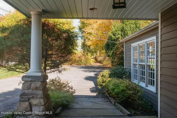 Stone Ridge, NY 12484,3927 Main ST