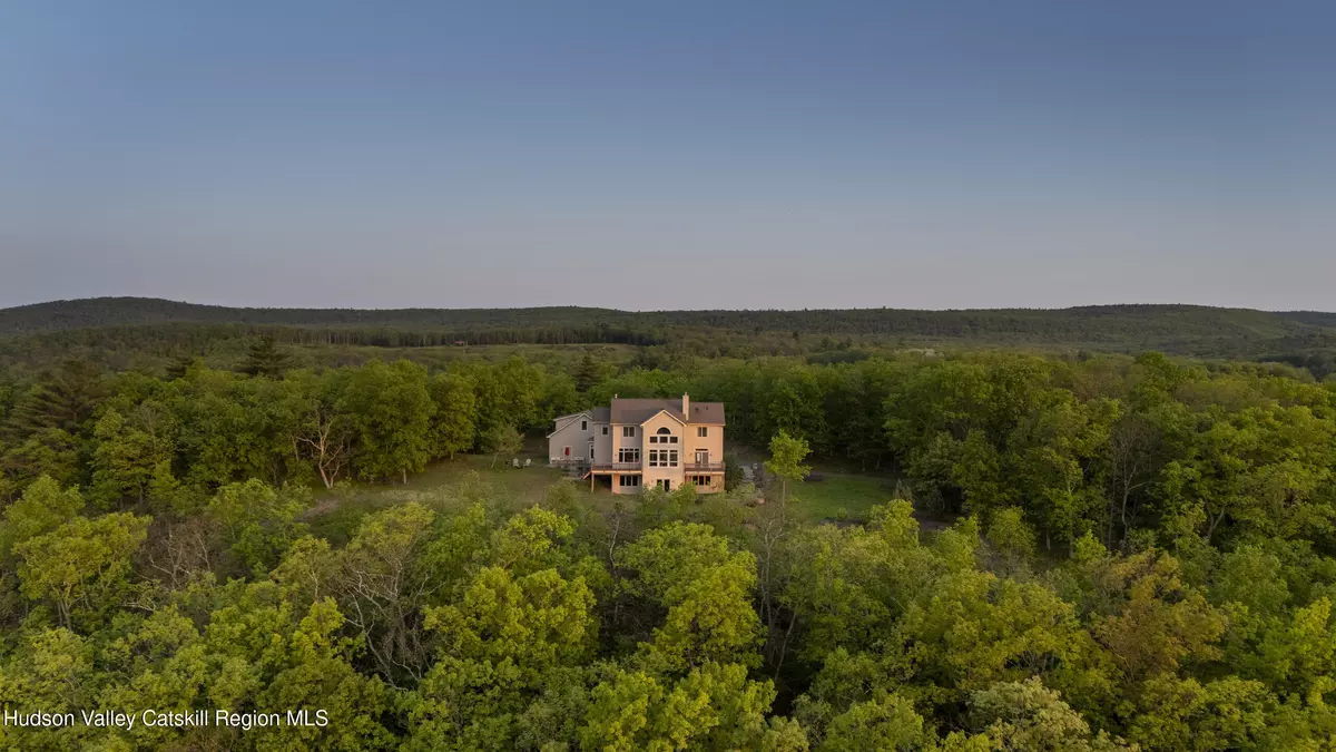 Kerhonkson, NY 12446,56 Woodland Ridge RD