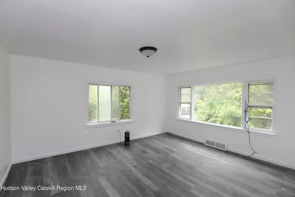 Ellenville, NY 12428,17 Rear Chapel ST ##2