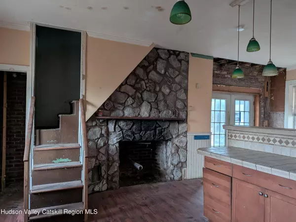 Claverack, NY 12534,441 Route 66