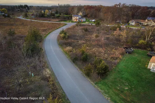 Athens, NY 12015,248 Travis PL