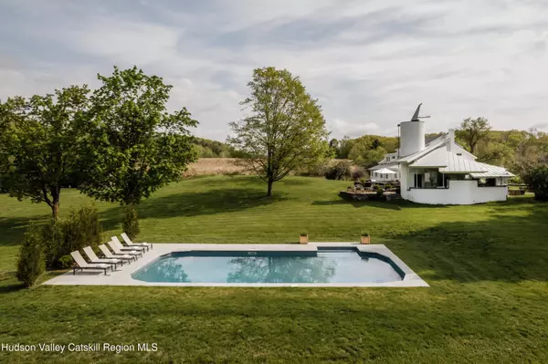 Valatie, NY 12184,433 Rapp RD