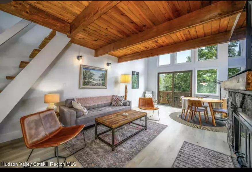 72 Hunter DR #L5, Hunter, NY 12442