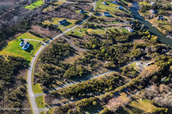 Athens, NY 12015,3153 Sleepy Hollow RD