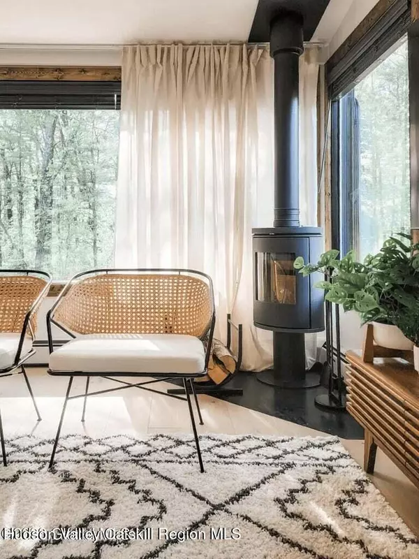 Catskill, NY 12414,724 Green Lake RD