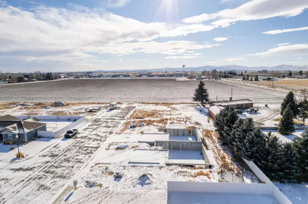 Powell, WY 82435,490 Oakwood Dr