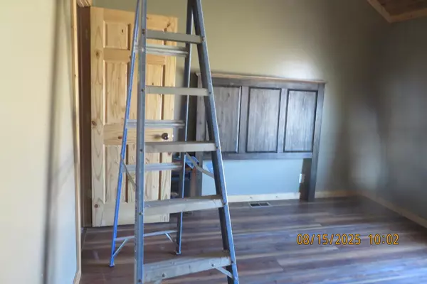 Cody, WY 82414,154 Haman McCall Tr