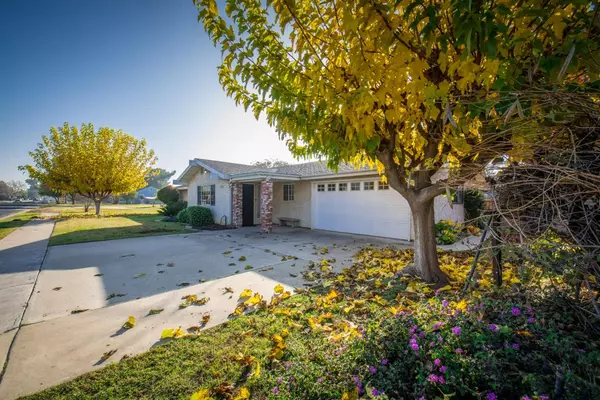 388 W Rialto Avenue, Clovis, CA 93612