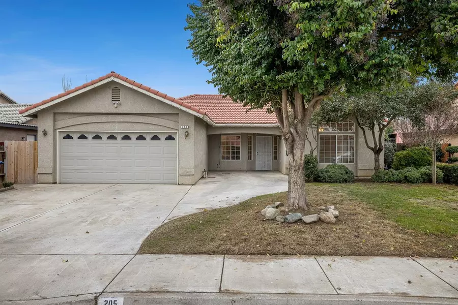 205 Cheney Lane, Coalinga, CA 93210