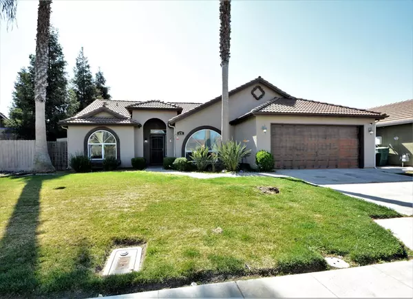 670 St Montelena Drive, Madera, CA 93637