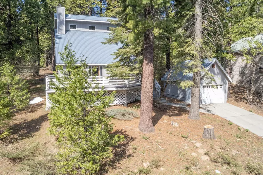 41212 Windwood Lane, Shaver Lake, CA 93664