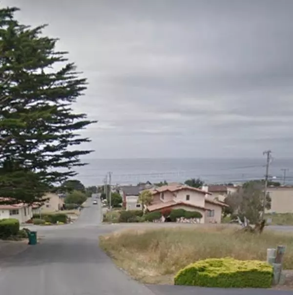 Cambria, CA 93428,0 Drake Street