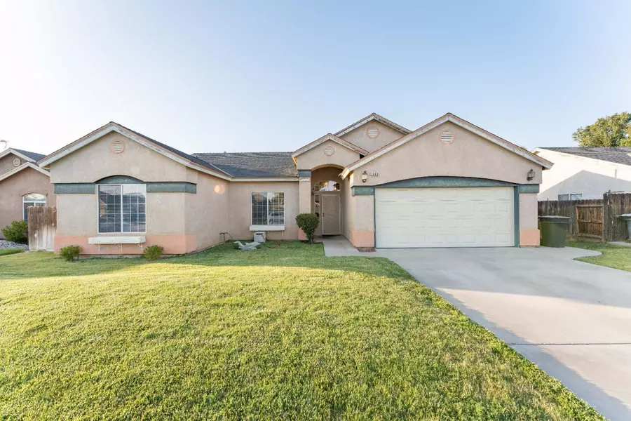 1448 Hawthorn Street, Lemoore, CA 93245