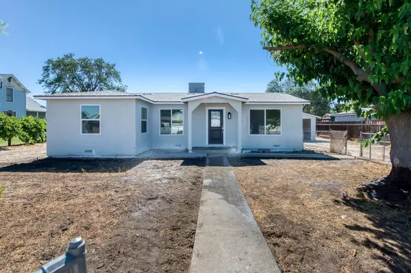 315 Champion St, Lemoore, CA 93245