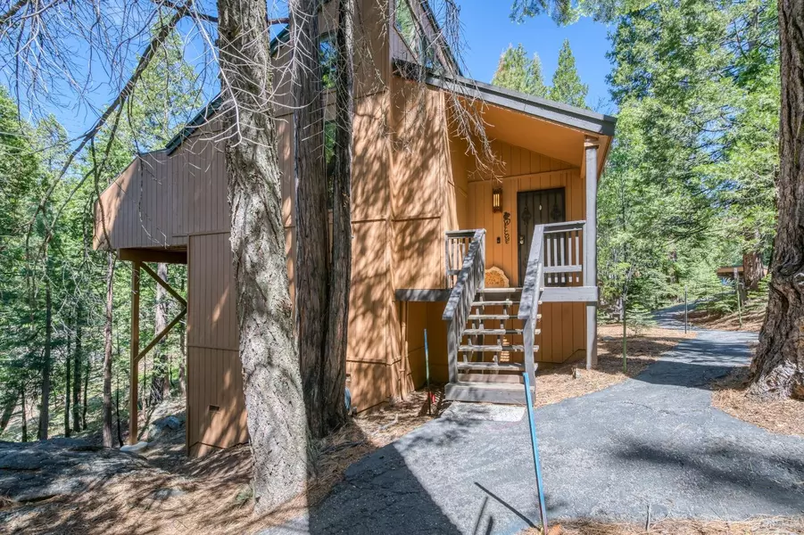 40744 Oakwoods Lane Unit 91, Shaver Lake, CA 93664