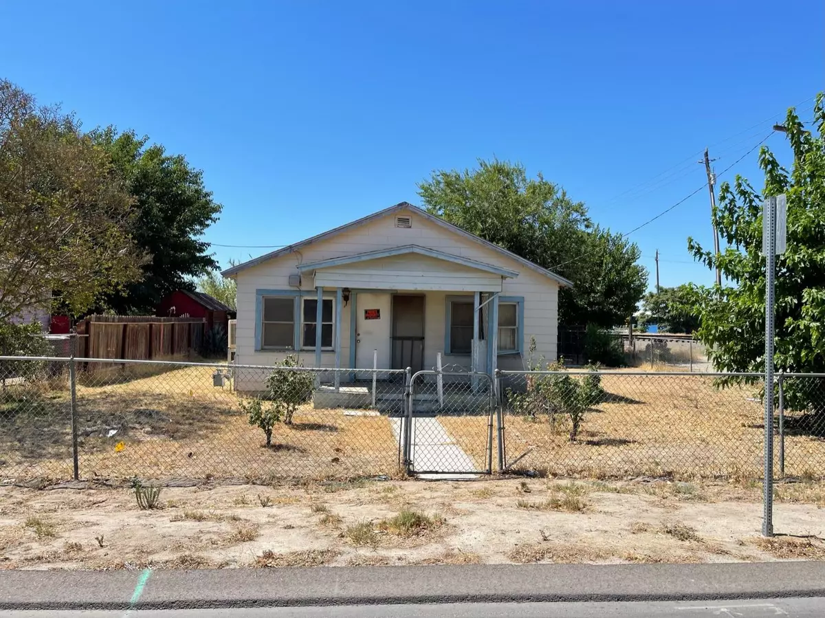 Kerman, CA 93630,14477 W California Avenue