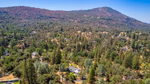 Oakhurst, CA 93644,49709 Meadowview Drive