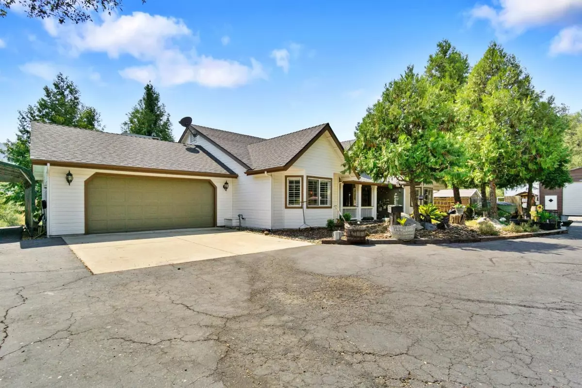 Oakhurst, CA 93644,40988 Harmony Lane