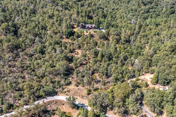 North Fork, CA 93643,52948 Meadow Ranch Rd