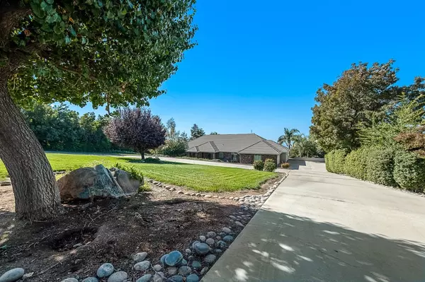 Exeter, CA 93221,292 Valley View Drive