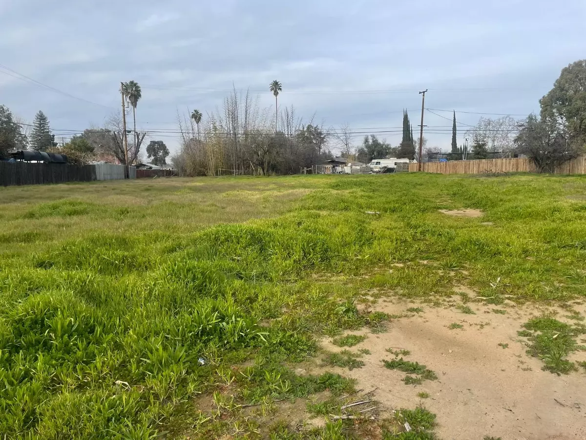 Fresno, CA 93727,4882 E Harvey Avenue