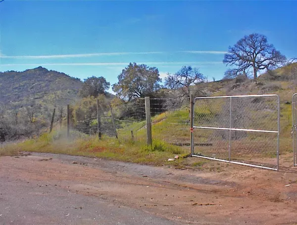 Squaw Valley, CA 93675,37923 Clearview Lane