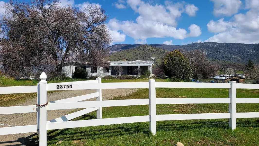 28754 Sandpiper Road, Tollhouse, CA 93667