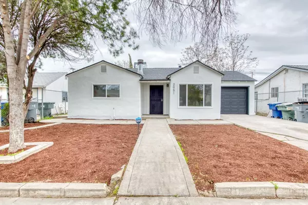 2051 S Gearhart Street, Fresno, CA 93702