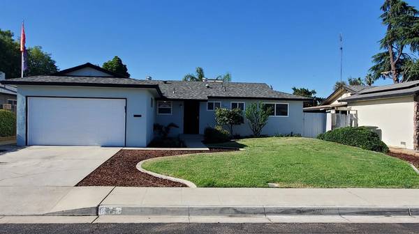 872 W Euclid Avenue, Clovis, CA 93612