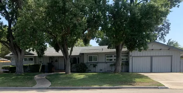 5072 N Glenn Avenue, Fresno, CA 93704