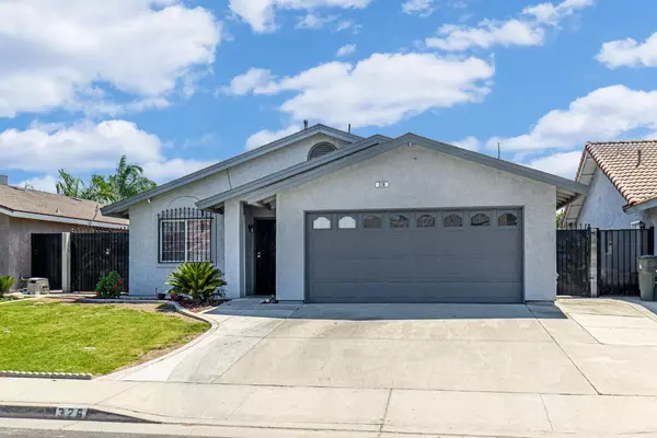 326 22nd Avenue, Delano, CA 93215