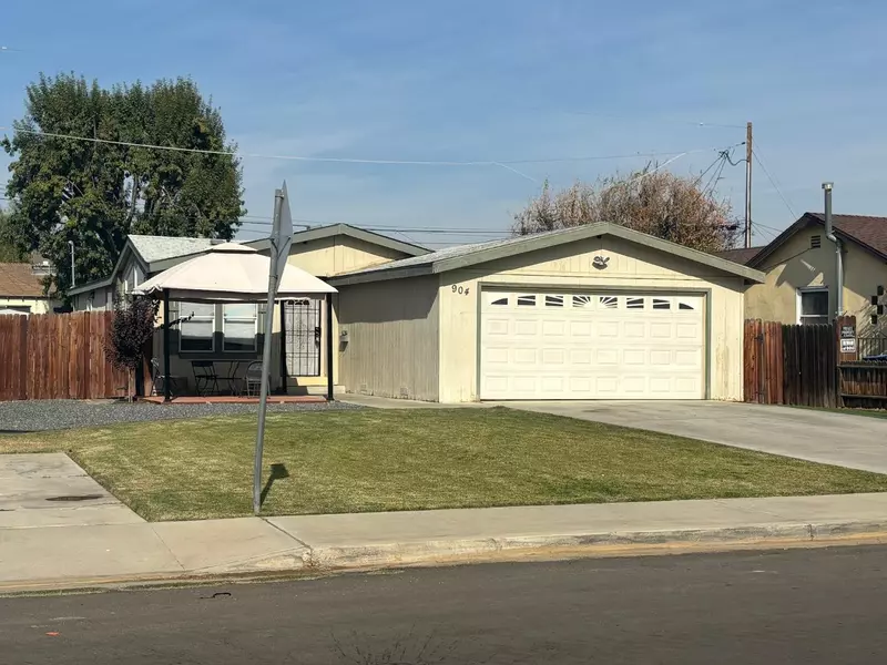 904 El Tejon Avenue, Bakersfield, CA 93308