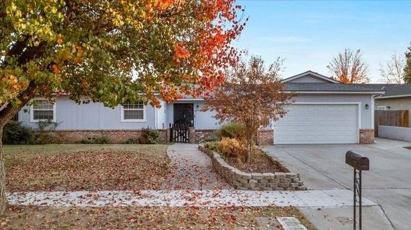 3087 W Roberts Avenue, Fresno, CA 93711